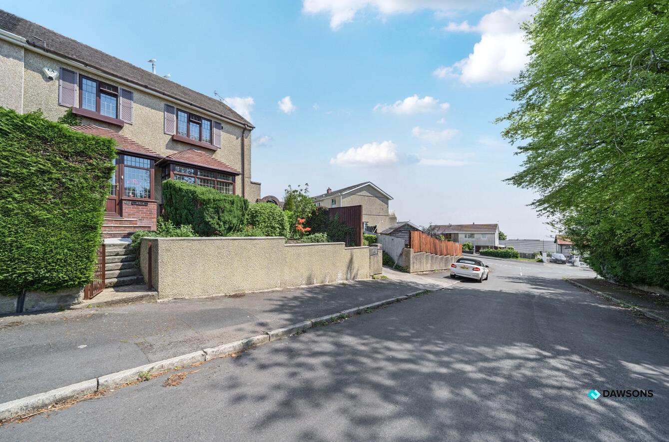 Olive Road, West Cross, Swansea, SA3 5JY